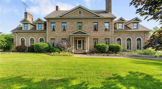 Photo of 2143 North Orchard Rd NE, Bolivar, OH 44612