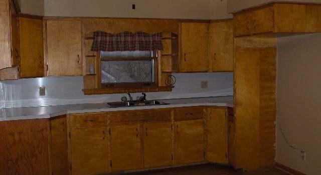 Photo of 29089 High St, Kensington, OH 44427