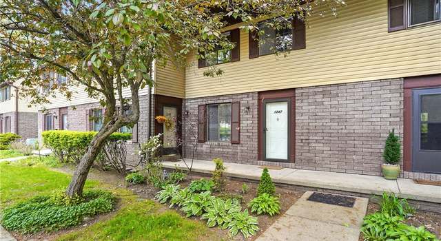 Photo of 1247 Front St, Cuyahoga Falls, OH 44221