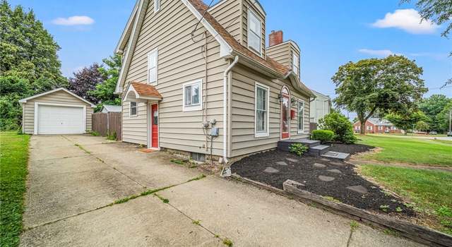 Photo of 920 Lincoln Dr, Conneaut, OH 44030
