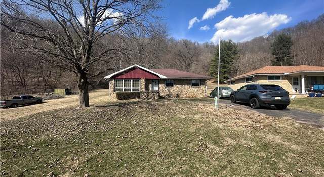 Photo of 4961 Kings Creek Rd, Weirton, WV 26062