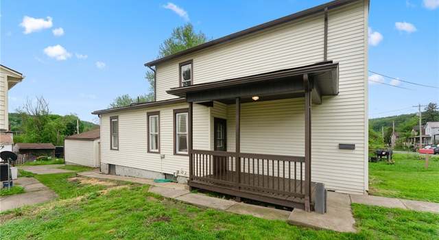 Photo of 1802 Chester Ave, Wellsville, OH 43968