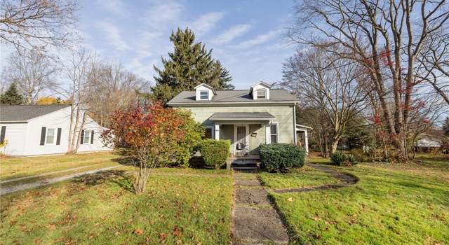 Photo of 463 Carthage Ave, Kent, OH 44240