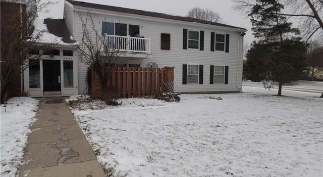 Photo of 26183 Raintree Blvd Unit C12, Olmsted Falls, OH 44138