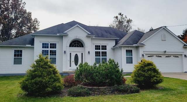Photo of 18383 Cook Ave, Strongsville, OH 44136