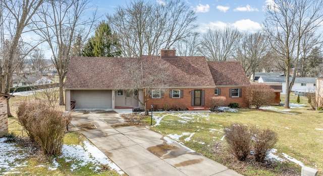 Photo of 2300 Bur Oak St NE, Canton, OH 44705