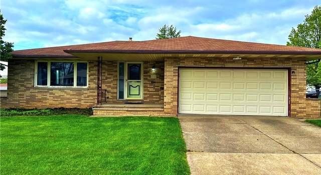 Photo of 1530 Sherman Dr, Parma, OH 44134