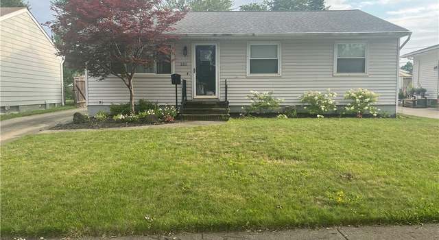 Photo of 351 S Ridge Dr, Cleveland, OH 44109