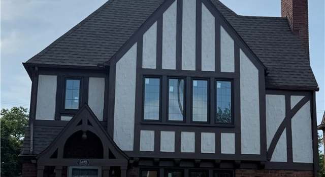 Photo of 3698 Normandy Rd, Shaker Heights, OH 44120