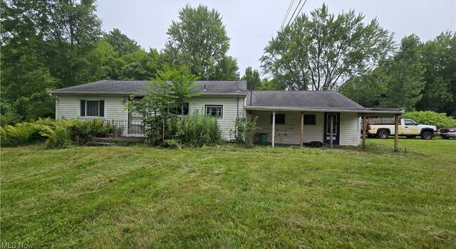 Photo of 795 E Liberty St, Hubbard, OH 44425