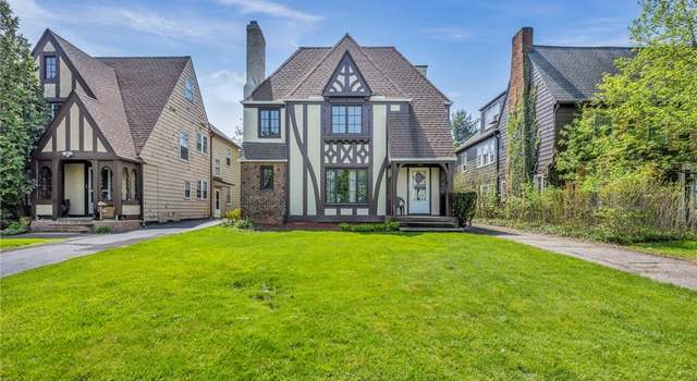 Photo of 18412 Winslow Rd, Shaker Heights, OH 44122