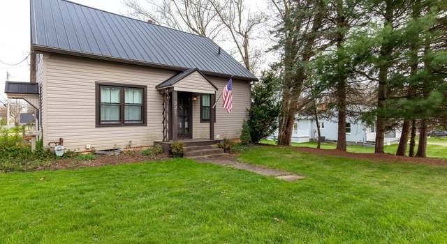 Photo of 221 5th St SW, Sugarcreek, OH 44681