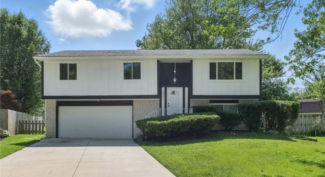 Photo of 5524 Duxbury Pl, Lorain, OH 44053