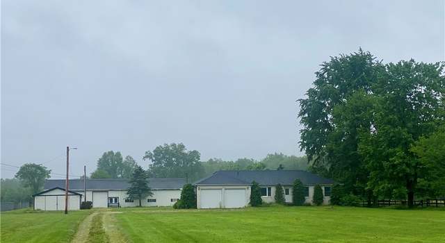 Photo of 36889 Capel Rd, Grafton, OH 44044