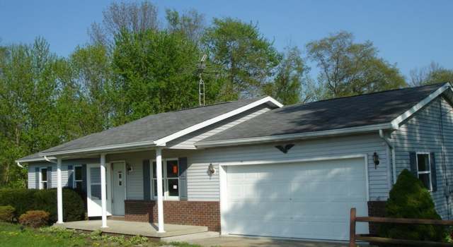 Photo of 25877 Hartley Rd, Beloit, OH 44609