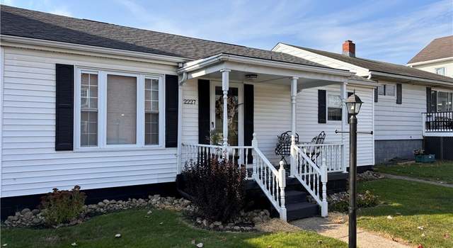 Photo of 2227 Main St, Wellsburg, WV 26070