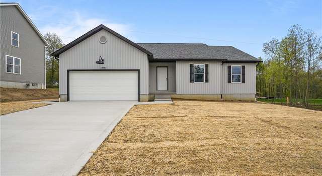 Photo of 5378 Winding Creek Dr, Ravenna, OH 44266