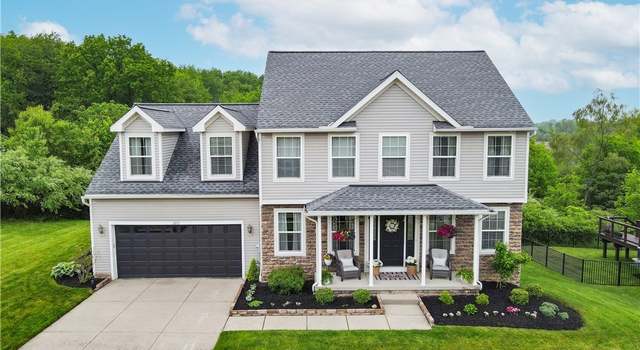 Photo of 2215 Dorchester Dr, Kent, OH 44240