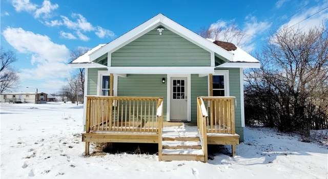 Photo of 165 West St, Smithfield, OH 43938