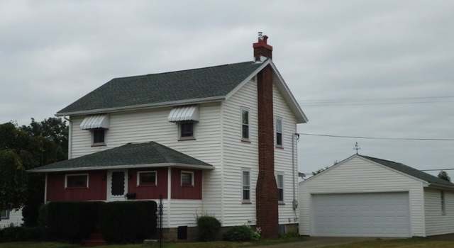 Photo of 452 S Goodrich St, Newcomerstown, OH 43832
