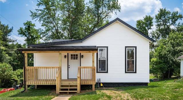 Photo of 1332 Playford Ave, Zanesville, OH 43701