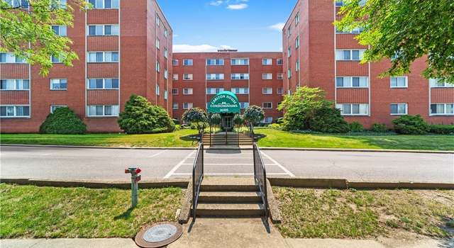 Photo of 16100 Van Aken Blvd #205, Shaker Heights, OH 44120