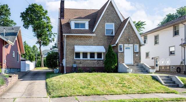 Photo of 289 E Baird Ave, Barberton, OH 44203