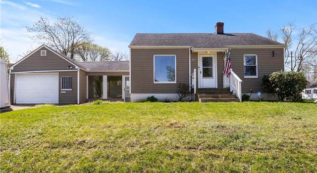 Photo of 1484 Tonawanda Ave, Akron, OH 44305