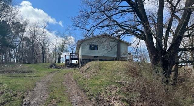Property at 15365 Nash Rd, Burton, OH 44021, 5 beds, 2.5 baths