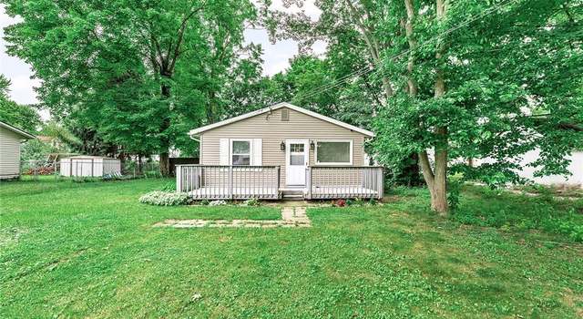 Photo of 929 Moneta Ave, Aurora, OH 44202