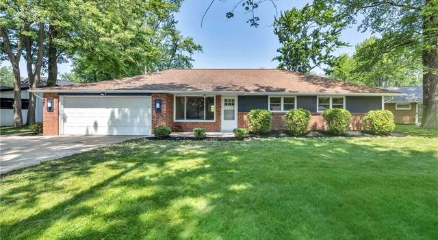 Photo of 9 Nokomis Dr, Timberlake, OH 44095