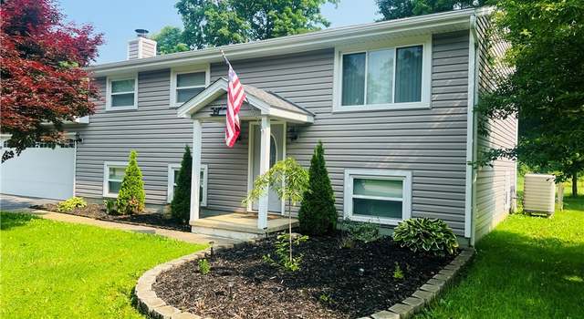 Photo of 3116 Malibu Dr SW, Warren, OH 44481