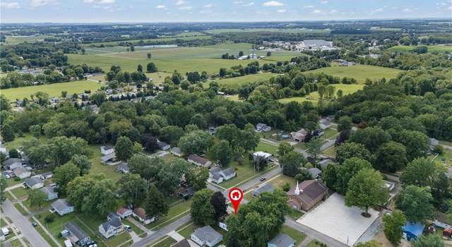 Photo of 627 Fike Ave, Orrville, OH 44667