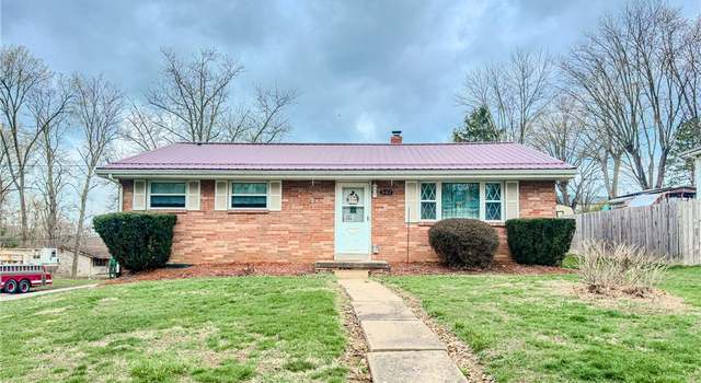 Photo of 347 Bradley Ave, Wintersville, OH 43953