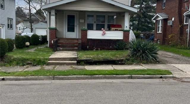 Photo of 880 Columbia Ave, Akron, OH 44310