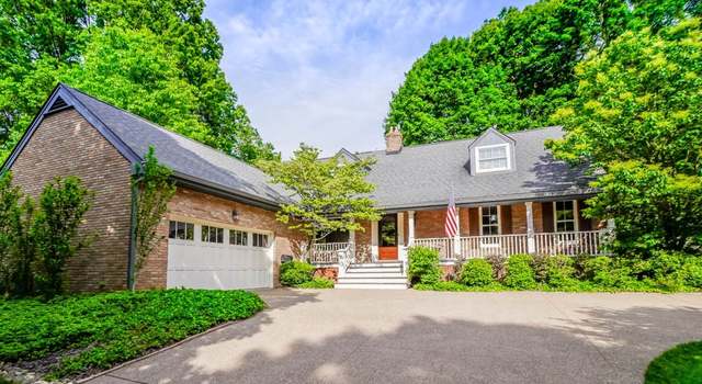 Photo of 2758 Coventry Ln NW, Canton, OH 44708