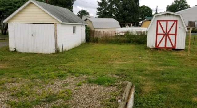Photo of 603 Oxford Ave, Newcomerstown, OH 43832