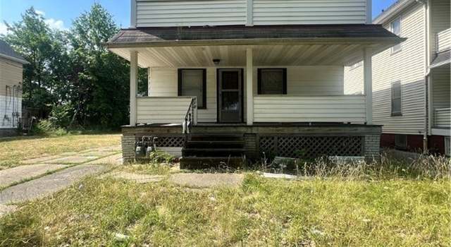 Photo of 818 Wayside Rd, Cleveland, OH 44110