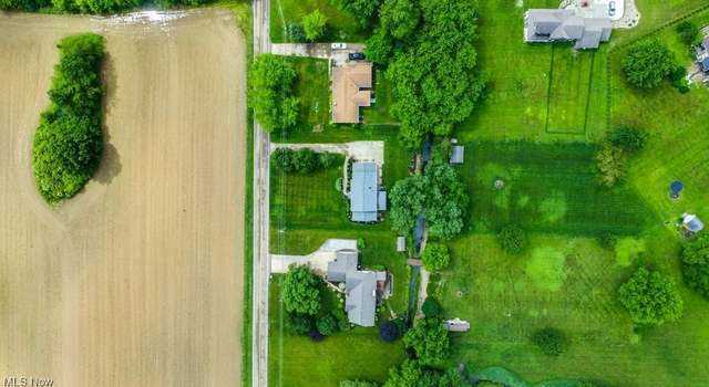 Photo of 10321 Schlabach Ave NE, Hartville, OH 44632