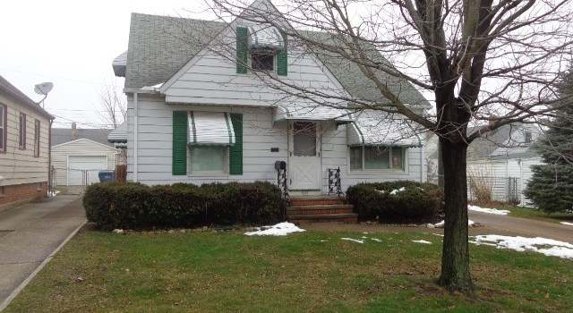Photo of 5410 Pelham Dr, Parma, OH 44129