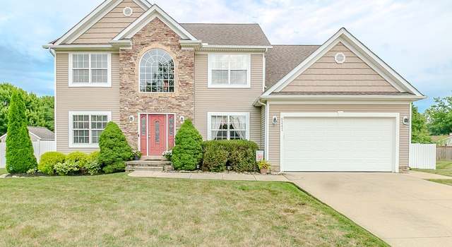 Photo of 6241 Tina Dr, Mentor, OH 44060