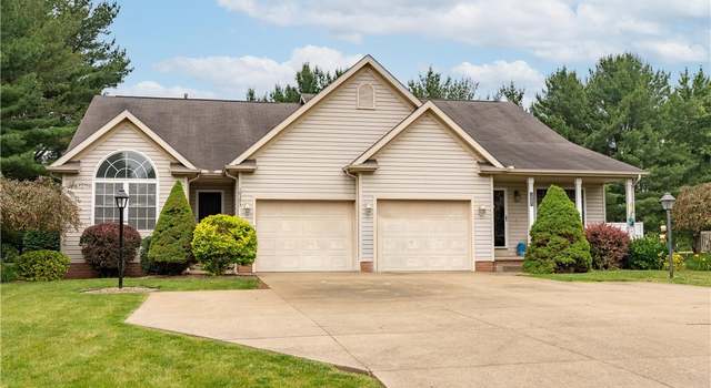Photo of 10393 Scotney Ave NW, North Canton, OH 44720
