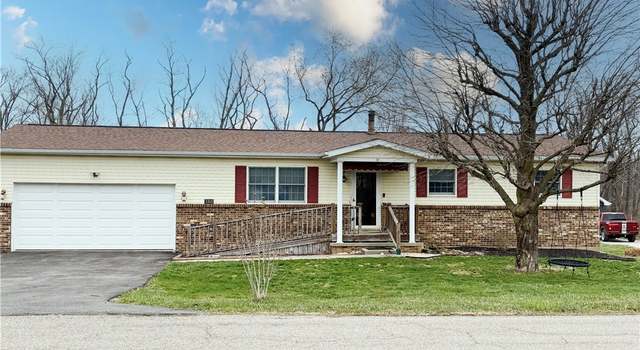 Photo of 380 Sunshine Park Rd, Steubenville, OH 43952