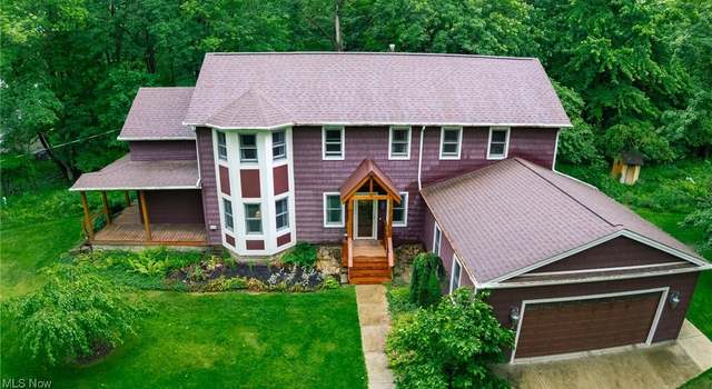 Photo of 4253 Porter Rd, North Olmsted, OH 44070