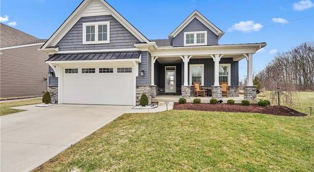 Photo of 5430 Hawk Nest Cir, Sheffield Village, OH 44054
