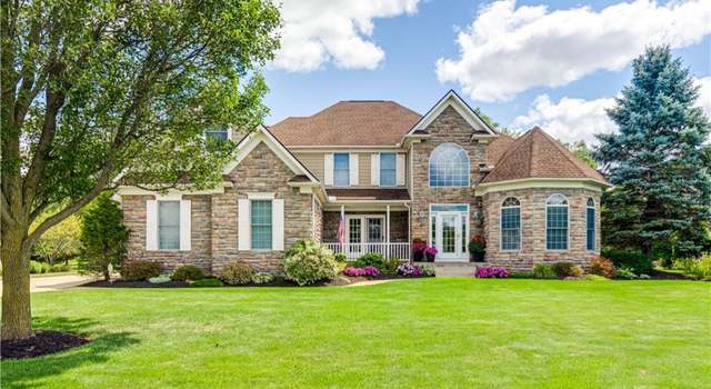 Photo of 3566 Torrey Pines Dr, Fairlawn, OH 44333