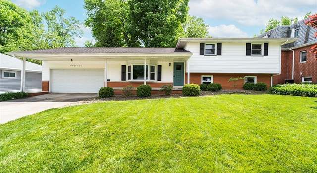 Photo of 2871 Bears Den Ct, Youngstown, OH 44511