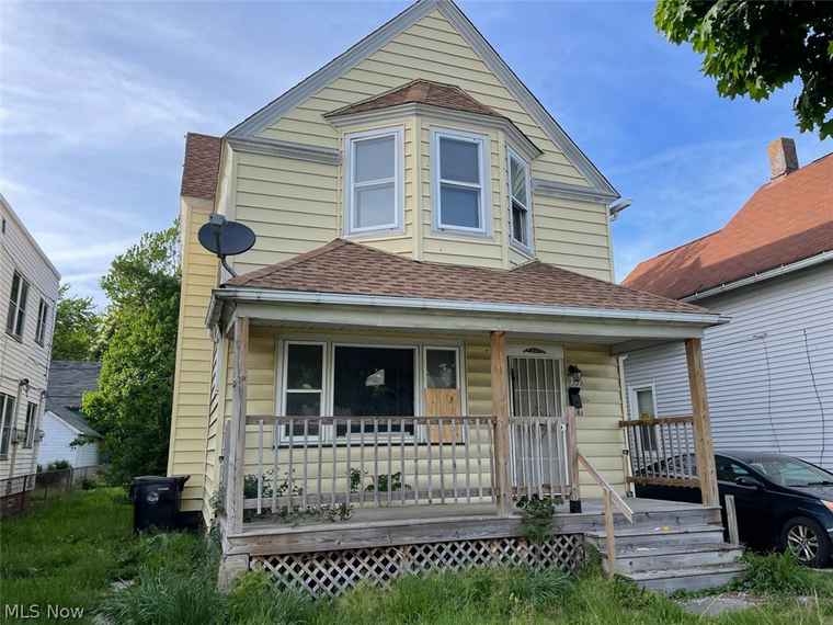 Photo of 7728 Colgate Ave Cleveland, OH 44102