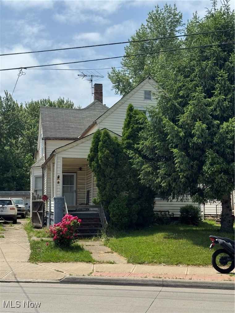Photo of 3454 Fulton Rd Cleveland, OH 44109