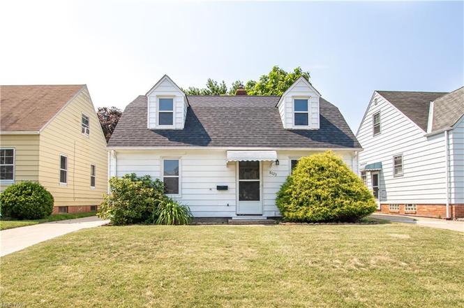 8023 Kenilworth Ave, Parma, OH 44129 | MLS# 4294118 | Redfin